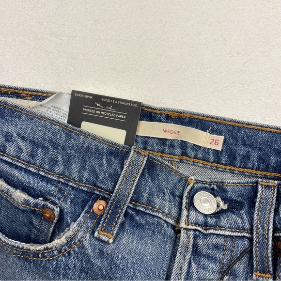 NWT Levi’s High Waist wedgie fit Jeans - Picture 6 of 6
